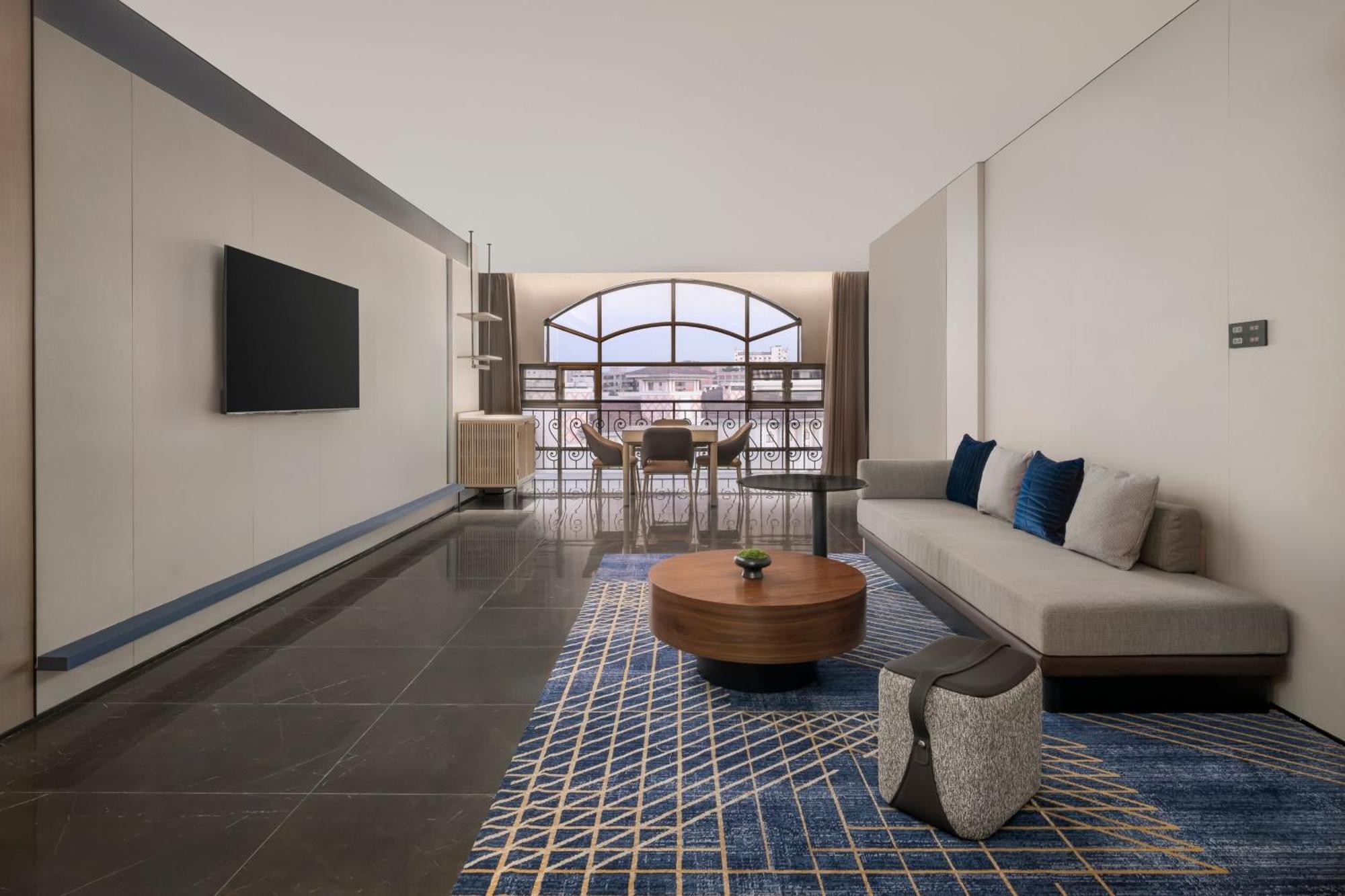 Four Points By Sheraton Yangjiang City Center Kültér fotó