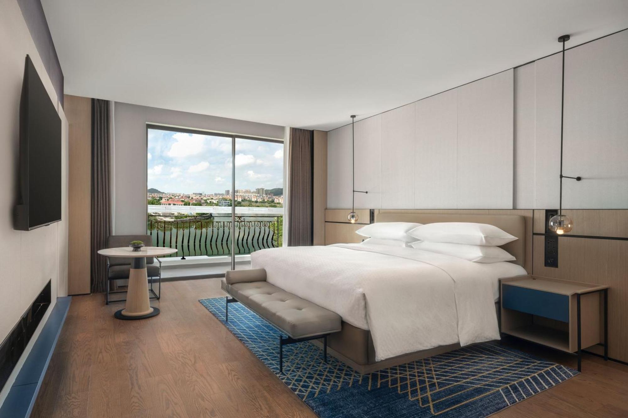 Four Points By Sheraton Yangjiang City Center Kültér fotó