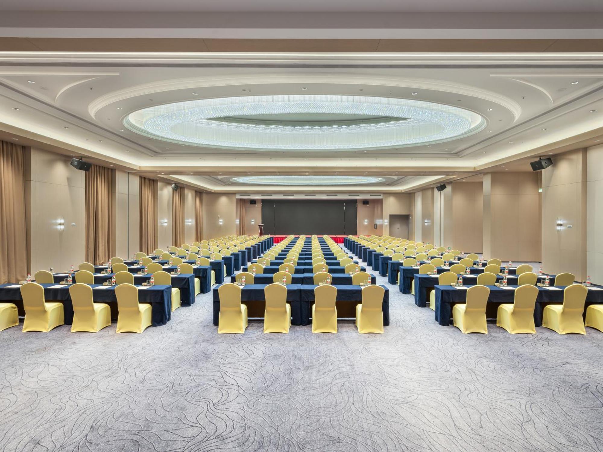Four Points By Sheraton Yangjiang City Center Kültér fotó
