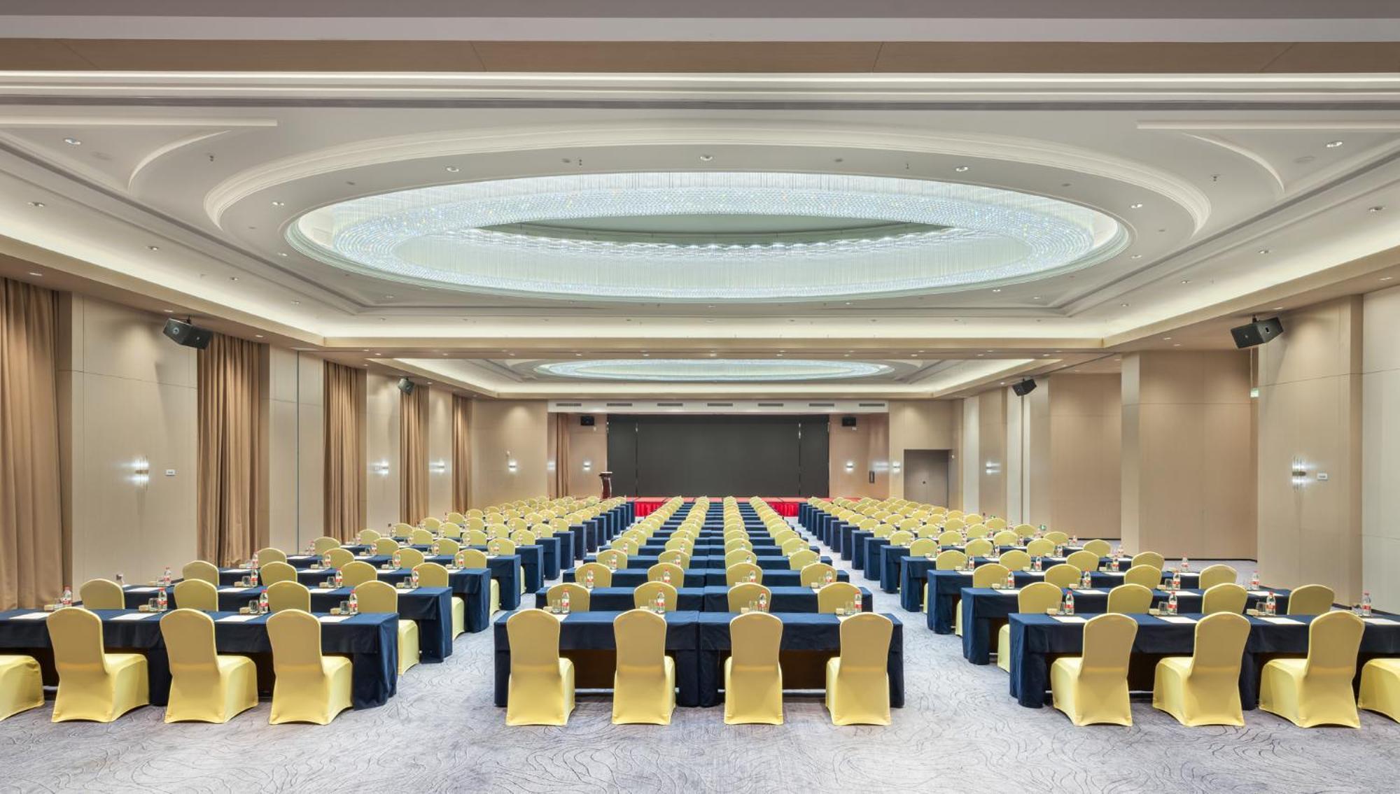 Four Points By Sheraton Yangjiang City Center Kültér fotó