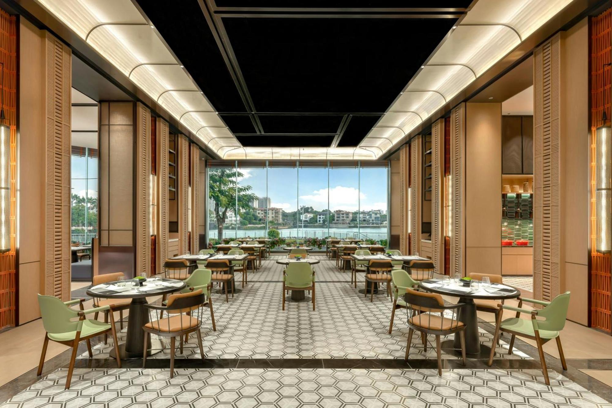 Four Points By Sheraton Yangjiang City Center Kültér fotó